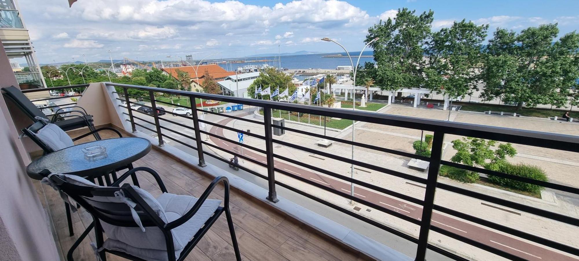 Amazing Sea View Apartment In The City Center! Александруполіс Екстер'єр фото